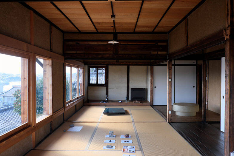 「ひろしま国際建築祭2025」初開催で20万人が熱狂。尾道・福山で巡る安藤忠雄、坂 茂ら建築界レジェンドの展示の数々【建築ライターがレポート】