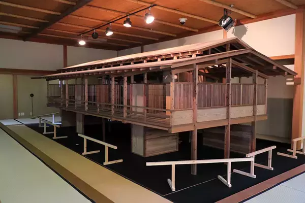 「「ひろしま国際建築祭2025」初開催で20万人が熱狂。尾道・福山で巡る安藤忠雄、坂 茂ら建築界レジェンドの展示の数々【建築ライターがレポート】」の画像