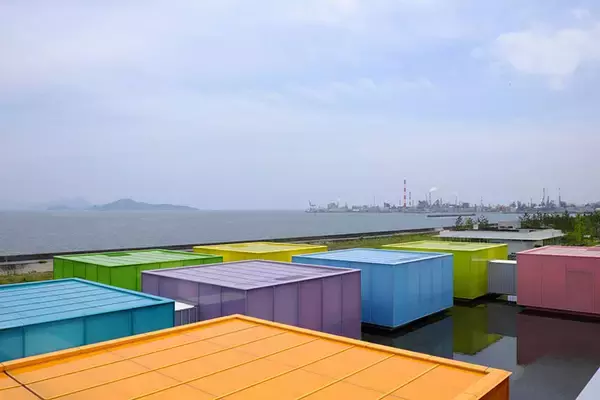 「「ひろしま国際建築祭2025」初開催で20万人が熱狂。尾道・福山で巡る安藤忠雄、坂 茂ら建築界レジェンドの展示の数々【建築ライターがレポート】」の画像