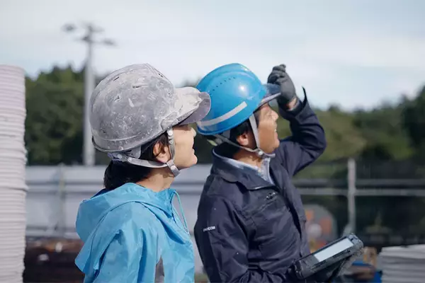 「日本初、2階建て「3Dプリンター住宅」誕生！ 造形はわずか10日、前例なき構造計算や法律の壁をどう突破したか　宮城県栗原市」の画像