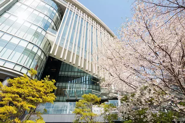 「「SUUMO住みたい街ランキング2022関西版」、大阪市中心部人気が高まる。郊外は明石などが再開発＋子育て施策で人気アップ」の画像