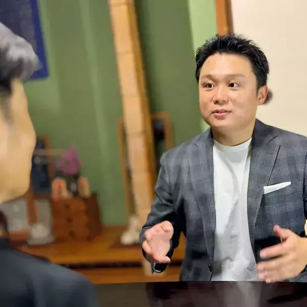 「大阪・西成の不動産会社が挑む「高齢者の入居拒否」解消。 孤独死・認知症リスクを支える”死後事務サービス”の実力」の画像