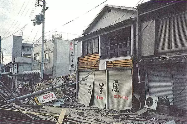「落語の力で街を元気に。365日フル稼働の寄席「神戸新開地・喜楽館」笑いあり涙ありの地域活性化、7年の激闘」の画像
