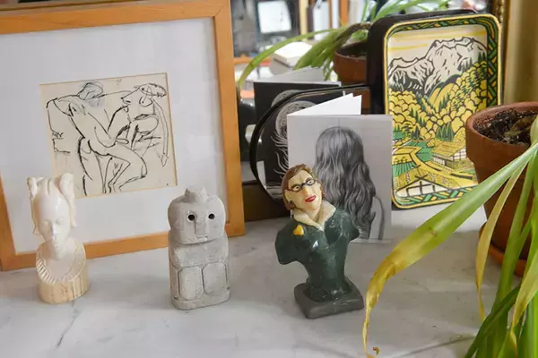 「19世紀”花の都パリ"の象徴「オスマニアン建築」の60平米アパルトマンを全面リノベ！ 予算1850万円、アートと工夫が詰まった夫婦の空間が素敵すぎる　パリの暮らしとインテリア[24]」の画像