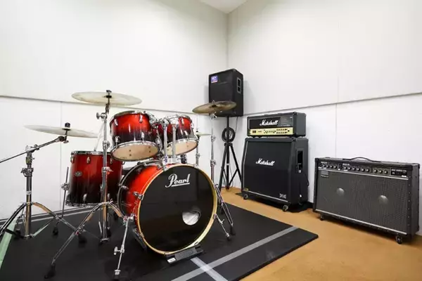 「“しゃべれる図書館”「武蔵野プレイス」が変えた公共施設の常識。青少年の居場所から大人の部活まで、多世代が愛する武蔵境の“居場所”160万人が虜に」の画像