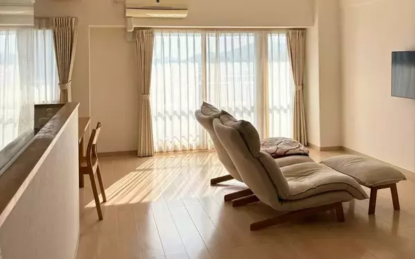 「50代からの中古リノベは「小さく広くシンプルに」。中古マンション約61平米を2LKDから１LDKへ　インスタグラマーmiyuさん」の画像