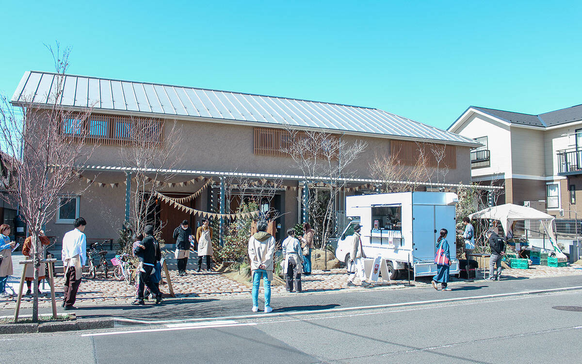 賃貸住宅が「終の棲家」になるリアル | クリエイターが住み継ぐ伝説のアパート | 160万人が虜になった「しゃべれる図書館」【4月人気記事まとめ】