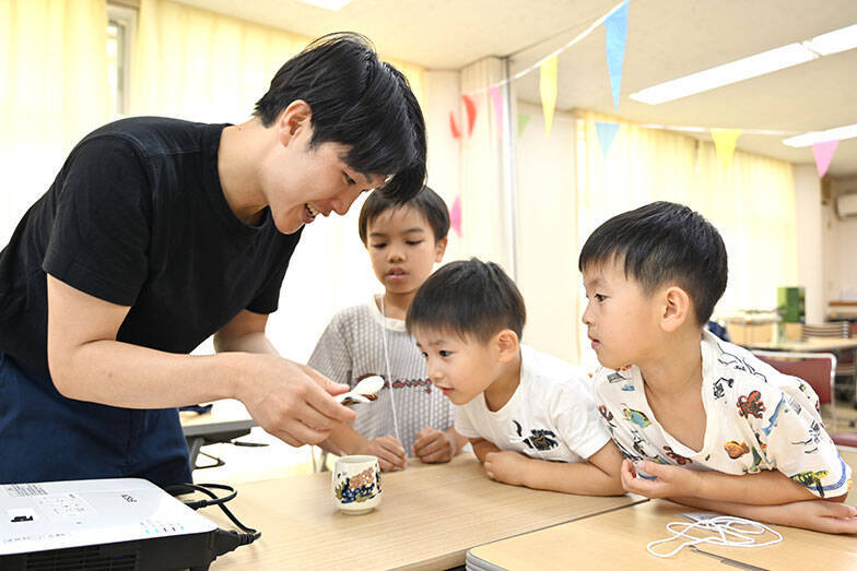 【子育て世帯の夏休み問題】子どもの居場所・宿題をUR団地が解決！ 涼しい集会所を無料開放、大学生による学習サポートも　「DANCHIつながるーむ」