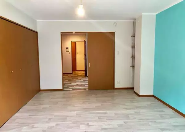 「賃貸大家ユニット・半田兄弟、老朽化アパート再生のカギは「家庭菜園とDIY」！ 入居率も30％アップまでの軌跡　福岡県久留米市」の画像