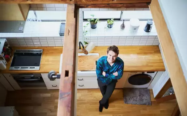 「三軒茶屋で築86年古民家を購入＆DIY！ スウェーデン人アントンさん、日本×北欧のジャパンディスタイルに大改造　東京都」の画像