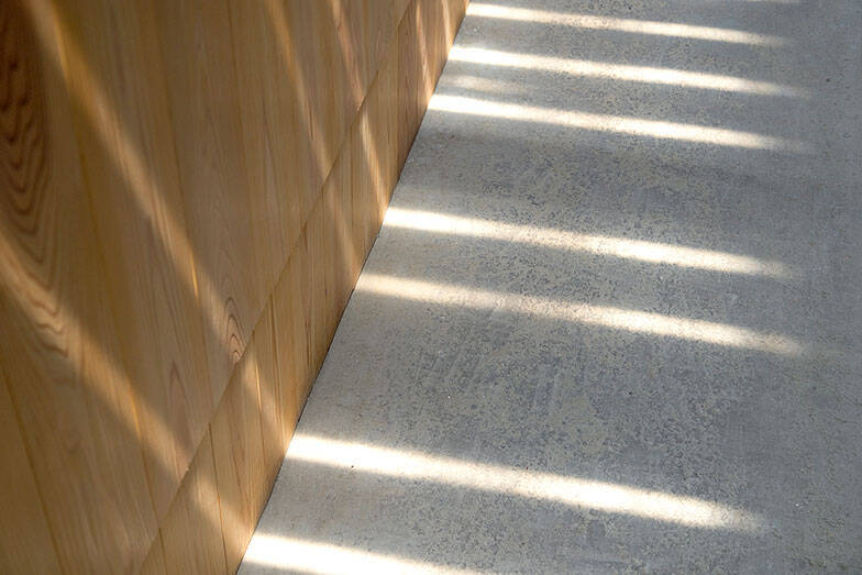 ”京都いちファンキーな不動産屋”、昭和の長屋集落で「むらづくり」。13軒の空き家再生がユニークすぎる　「A HAMLET」亀岡