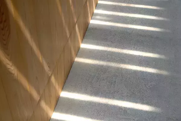 「”京都いちファンキーな不動産屋”、昭和の長屋集落で「むらづくり」。13軒の空き家再生がユニークすぎる　「A HAMLET」亀岡」の画像