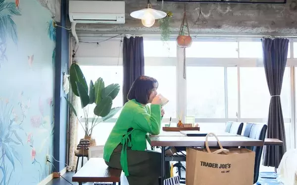 温泉付きリゾートマンションを98万円で購入してみた！ 「別荘じまい」が狙い目、Airbnbで宿泊内見など物件選びのコツ満載　小説家・高殿円さん　伊豆