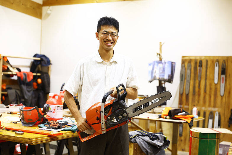 【古民家移住で残業ゼロ】「お金を消費しないと1日が埋まらない東京」を卒業。マンションを売って41歳で地方へ、猫と暮らす51歳の今