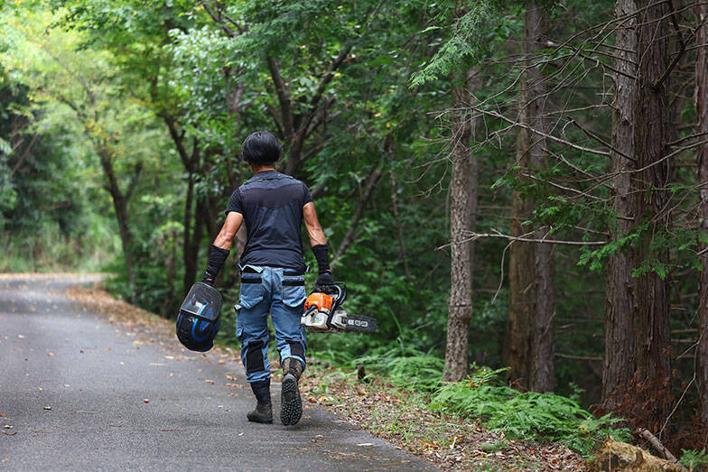 【古民家移住で残業ゼロ】「お金を消費しないと1日が埋まらない東京」を卒業。マンションを売って41歳で地方へ、猫と暮らす51歳の今