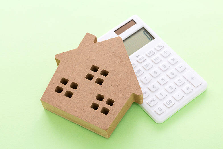 家を建てるなら知るべき8年後のリスク。ZEH基準未満の住宅は市場価値が下がる!?