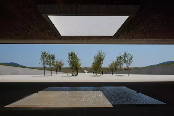 「東日本大震災の”復興建築”を巡る。今こそ見るべき内藤廣・乾久美子・ヨコミゾマコトなどを建築ライターが解説　岩手県陸前高田市・釜石市」の画像