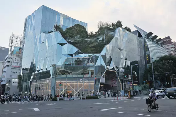 「老舗銭湯「小杉湯」、原宿”ハラカド”に進出から1年。高円寺から生まれた銭湯は、原宿カルチャーとどう融合している？」の画像