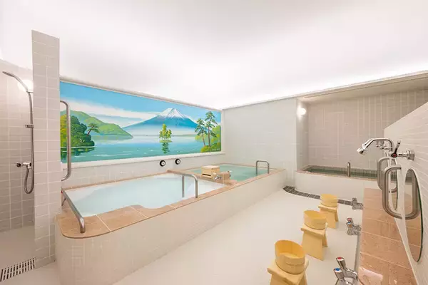 「老舗銭湯「小杉湯」、原宿”ハラカド”に進出から1年。高円寺から生まれた銭湯は、原宿カルチャーとどう融合している？」の画像