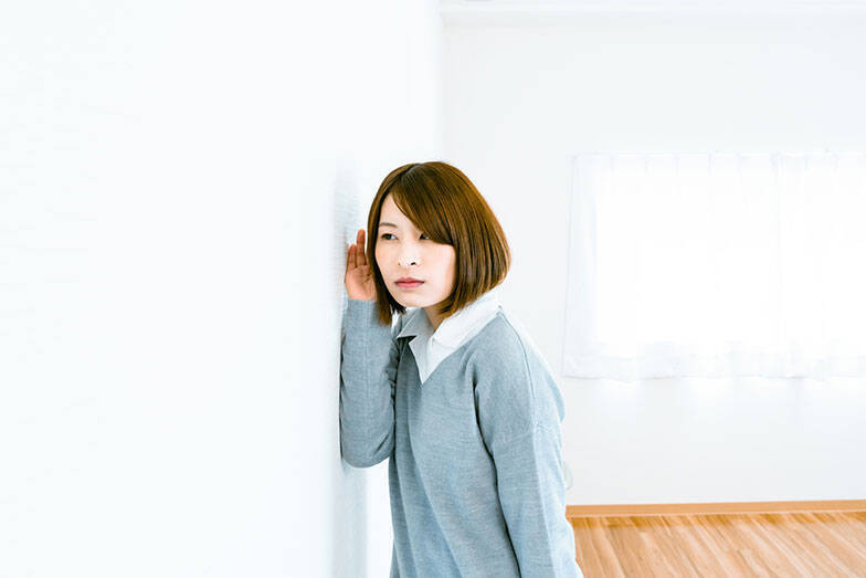 【騒音トラブル解決人に聞く】隣人が原因とは限らない！ 騒音発生源は50m先の地下だった?! スマホ録音は不十分？「科学的エビデンス」収集術