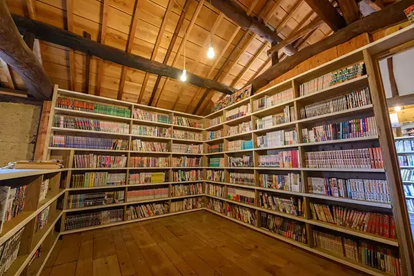 「お寺の副住職、蔵書3万冊の「現代版・寺子屋」を開いたら、人口減少する町に人が集まってきた！ 「ふるえる書庫」の挑戦　大阪・池田市」の画像