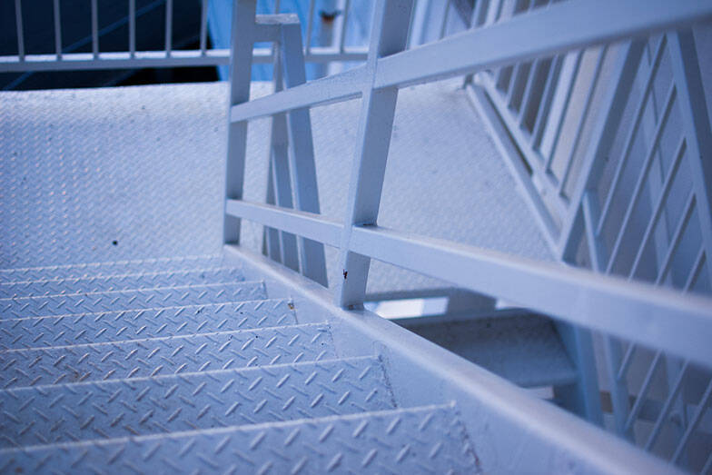 【1000人超の犯罪者が証言】泥棒が諦める「面倒な家」の条件。防犯目線の物件選びを元大阪府警の警察官・折元洋巳さんに聞いた