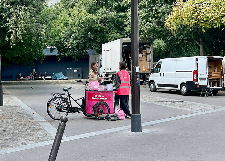 「通勤も買い物も徒歩15分圏内」が世界の常識に？ パリで車が激減した理由とは？ 大阪の街も”大変貌”計画が進行中