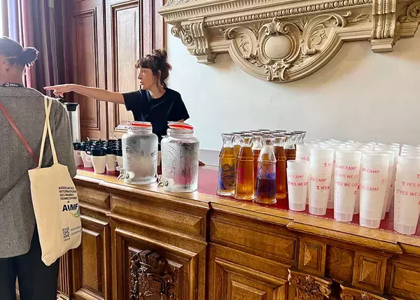 「「通勤も買い物も徒歩15分圏内」が世界の常識に？ パリで車が激減した理由とは？ 大阪の街も”大変貌”計画が進行中」の画像