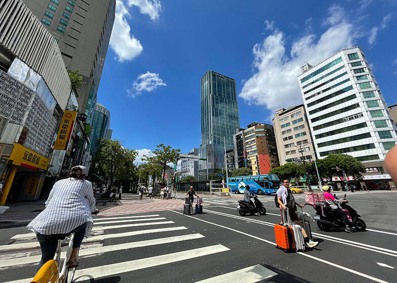 台湾のまちづくりから日本は何を学べるか。都市計画のキーワードは「夜市」「流動」？　三文字昌也さんインタビュー