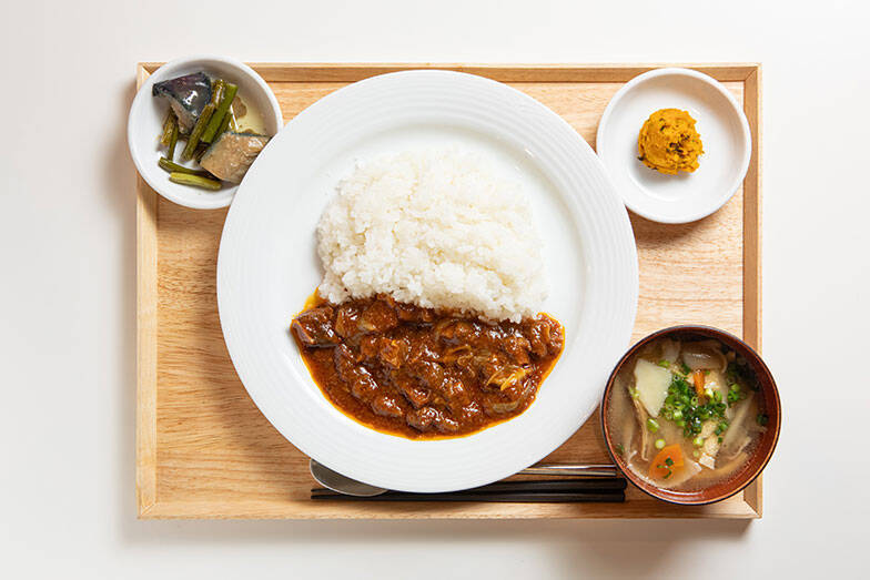 入居者のための食堂、昼・夕食500円、朝食はなんと100円！ 「トーコーキッチン」開店から9年目。入居者希望増、書籍化など、さらにすごいことになってた！
