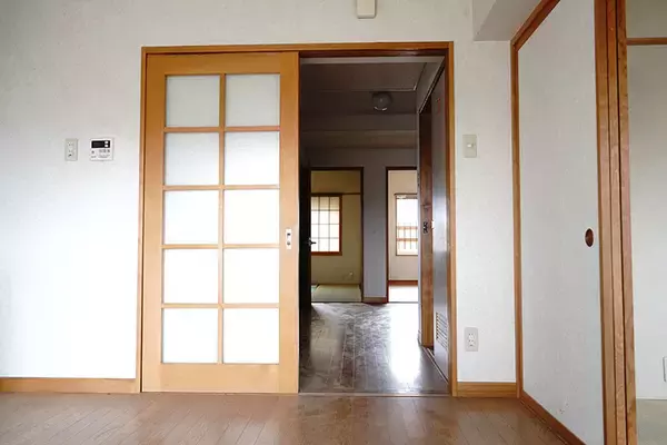 「長野の”移住者限定”団地が素敵！ カーシェア、コワーキング無料など移住の不安を払拭、その後の市内定住率も約9割　「ホシノマチ団地」佐久市」の画像