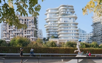 世界の名建築を訪ねて。パリの文脈に連なる”サイト・スペシフィック”な集合住宅「ユニック・アパートメント」／フランス