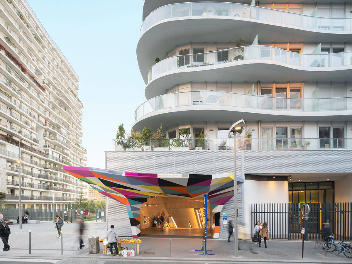 世界の名建築を訪ねて。パリの文脈に連なる”サイト・スペシフィック”な集合住宅「ユニック・アパートメント」／フランス