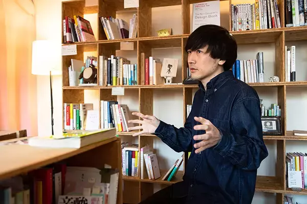 「いま北千住でシェアハウスがアツい！ 海外協力隊・アート・共同書店などおもしろ住人がつながるまちづくり、仕掛け人はR65山本遼さん」の画像