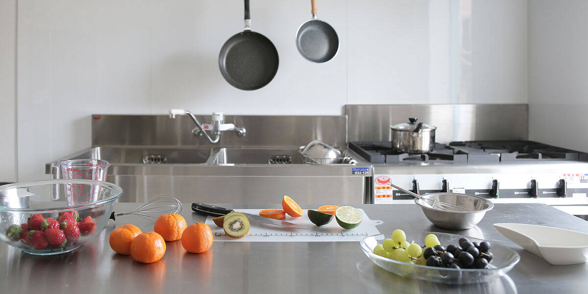 【シェアキッチンが街のハブに】24時間365日使える＆設備投資ゼロで「住民の趣味」を「商い」に。挑戦支えて地域をおもしろく　谷保「おへそキッチン」