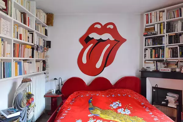 「パリ郊外の古い一戸建てを大改造しモロッコ空間に！緑いっぱいサンルームでガーデンパーティも　パリの暮らしとインテリア[15]」の画像