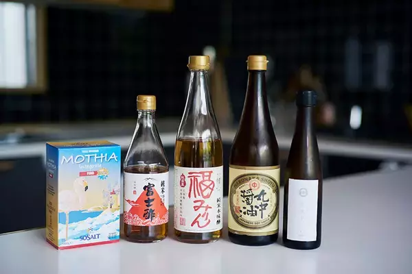 「【料理家のキッチン】小堀紀代美さんの築50年・一戸建てリノベ。がんばらない収納術＆「我が家の特製」丸ごと肉じゃがレシピも公開」の画像