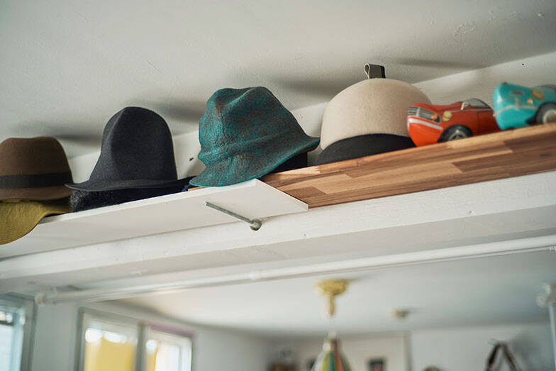 「退去時の原状回復ゼロ」だから部屋中がアートになる、美大生熱狂のDIY賃貸アパート。大家「壁画描いてよ」“常識破り”で伝説へ　町田市「アップル＆サムシングエルス」