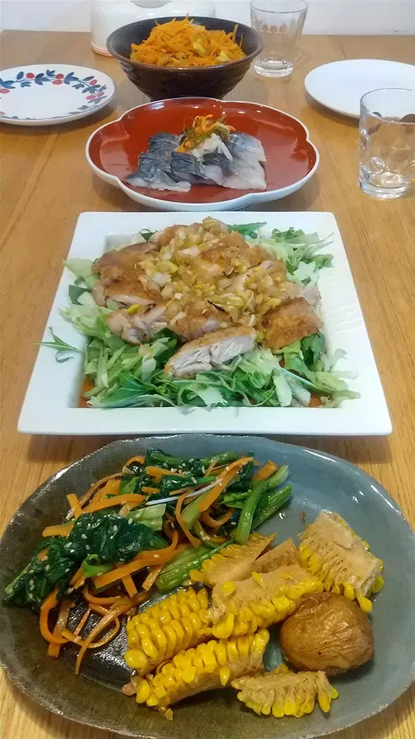 「農作業ひたすら8時間のボランティアに10・20代が国内外から殺到！ 住民より多い600人が関係人口に　北海道遠軽町白滝・えづらファーム」の画像