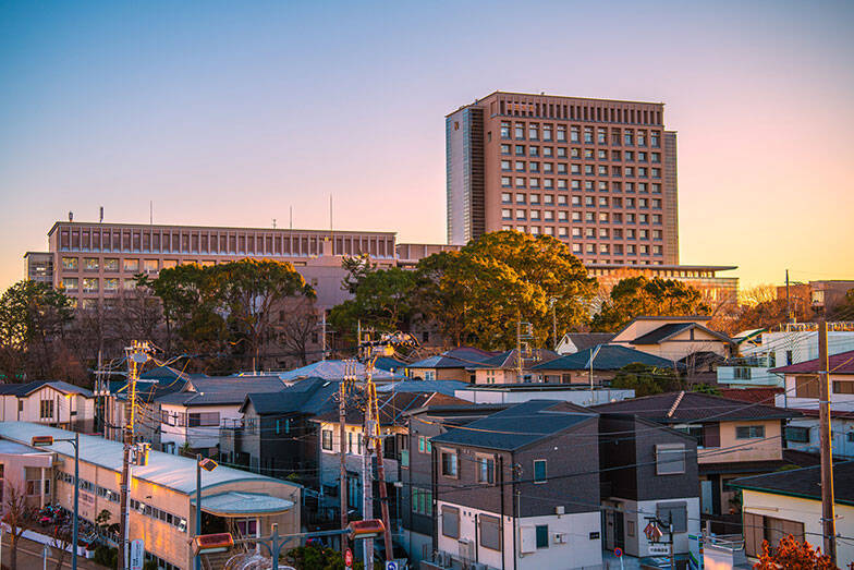 【2025年】小田急電鉄沿線、家賃相場が安い駅ランキング！ 1位は4万台、TOP15は5万円以下