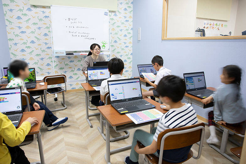 【子育て新常識】学童・習い事・塾・小児科まで1カ所に集約、送迎不要！ 親は仕事やピラティス「こどもでぱーと」で変わる日常　東京都中野区など