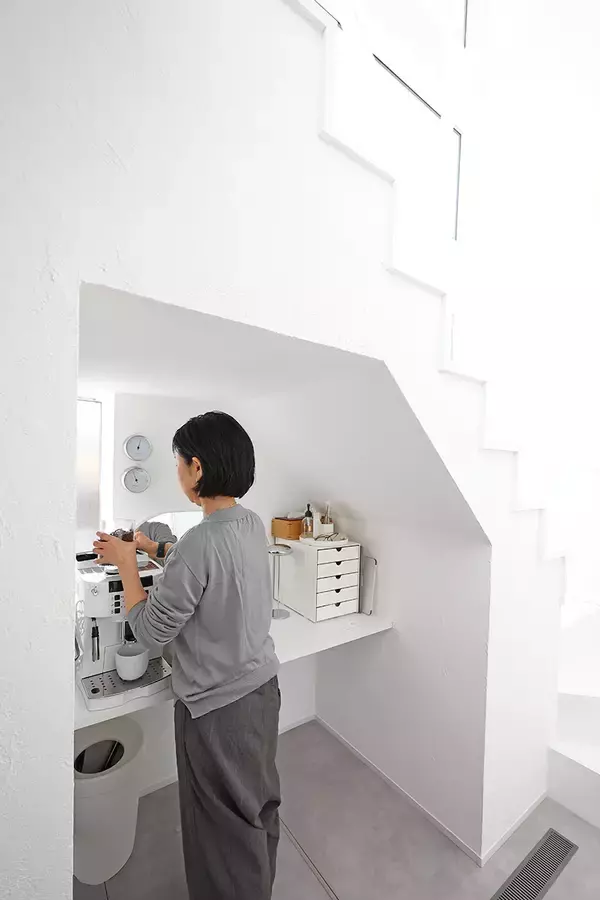 「53歳女性、「一人暮らしの18坪マイホーム」を建てる。8万人超の共感を呼んだ”自分ファースト”でおしゃれな「老後の家」　Tajiさん」の画像