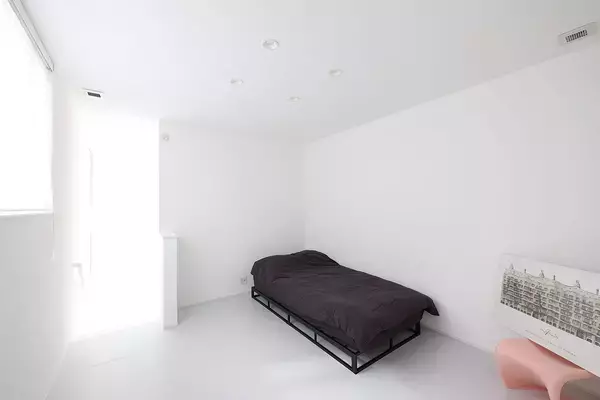 「53歳女性、「一人暮らしの18坪マイホーム」を建てる。8万人超の共感を呼んだ”自分ファースト”でおしゃれな「老後の家」　Tajiさん」の画像