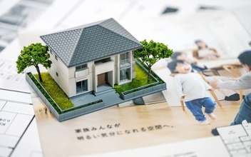 物価高でも20代の住宅購入意欲は向上！日銀の利上げで金利が上昇する住宅ローンはどうしたらよい？