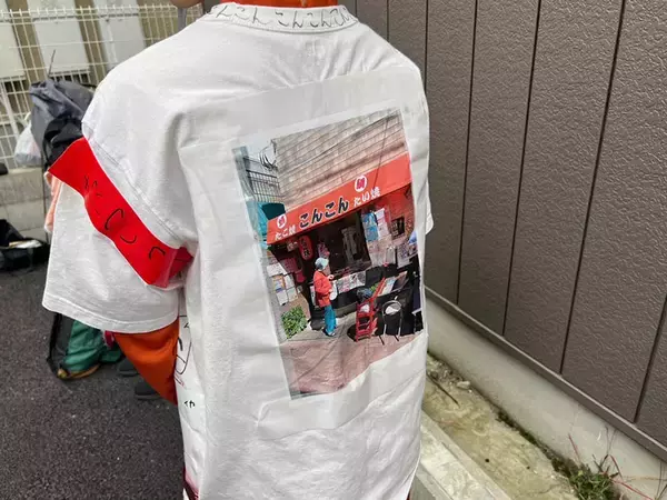 「「屋外卓球台」で下町商店街の空き地が激変！ 多世代入り混じる遊び場へ。チーム対抗戦を見ながら話を聞いてきた　墨田区京島」の画像
