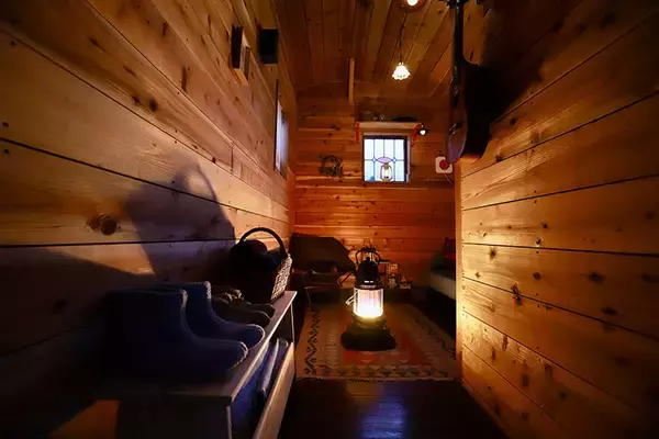 「タイニーハウスを庭先に。”+10平米”の小屋で、趣味に、テレワークに、夢ひろがる！　名古屋・ニッカタイニーズパーク」の画像