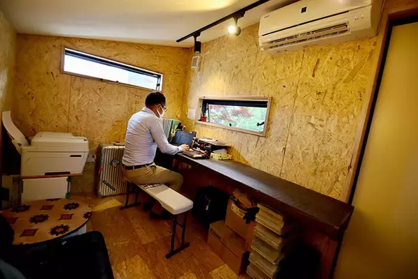 「タイニーハウスを庭先に。”+10平米”の小屋で、趣味に、テレワークに、夢ひろがる！　名古屋・ニッカタイニーズパーク」の画像
