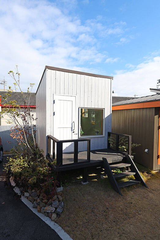 タイニーハウスを庭先に。”+10平米”の小屋で、趣味に、テレワークに、夢ひろがる！　名古屋・ニッカタイニーズパーク