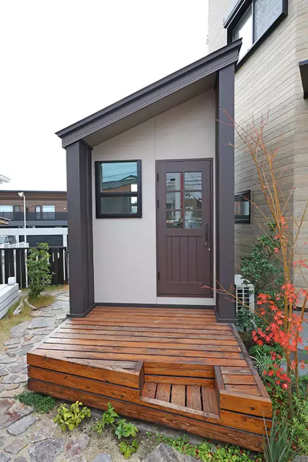「タイニーハウスを庭先に。”+10平米”の小屋で、趣味に、テレワークに、夢ひろがる！　名古屋・ニッカタイニーズパーク」の画像