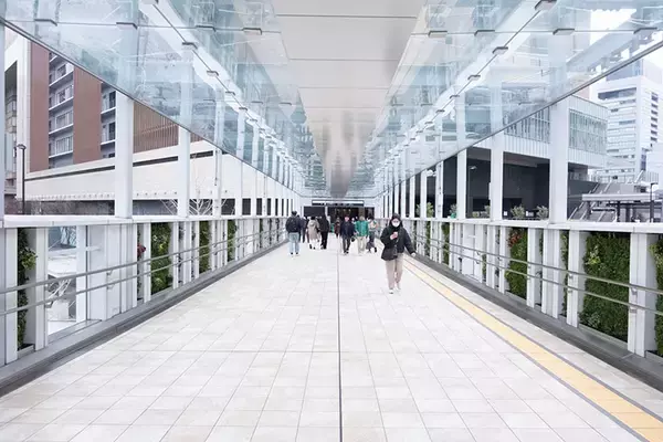 「「関西最後の一等地」になぜ巨大公園を？ 駅直結4.5ha「グラングリーン大阪」が挑む、エリア全体の価値を高めるまちづくり戦略」の画像